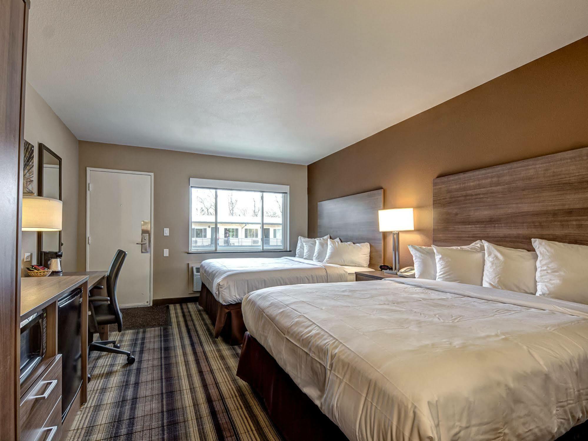 Boulder University Inn ภายนอก รูปภาพ