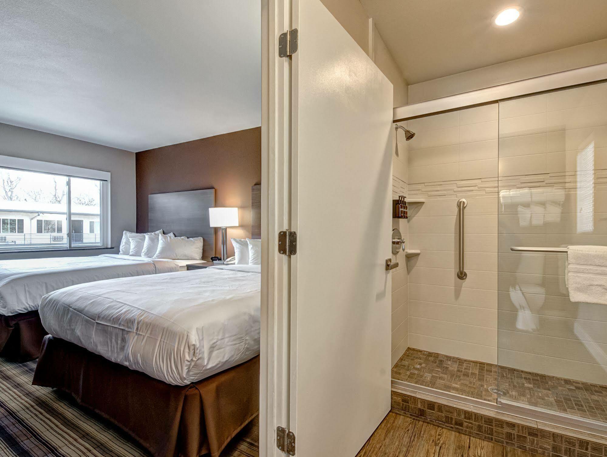 Boulder University Inn ภายนอก รูปภาพ